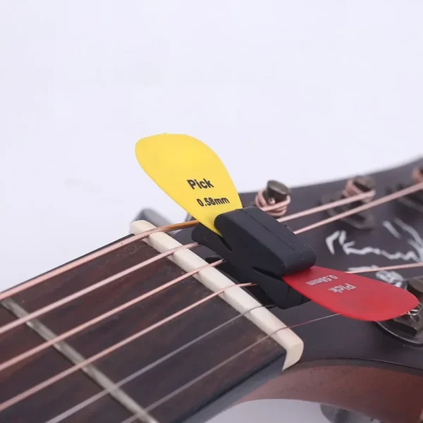 Innovative Rubber Guitar Pick Holder Quick-Lock String Clip For Guitars Bass & Ukulele Black Plectrum Storage Accessory
