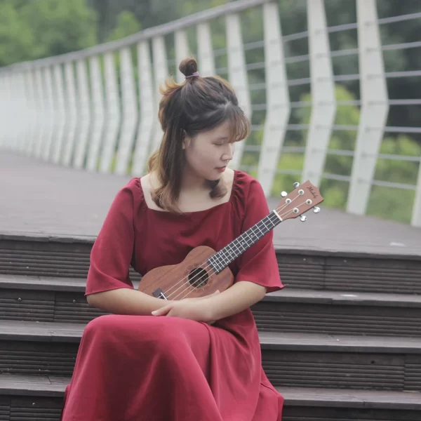 21 inch ukulele for Beginners Strings Instrument 4 Strings Delicate Tuning Ukulele Durable and Stable Sound Solid Wood Materials - Image 4